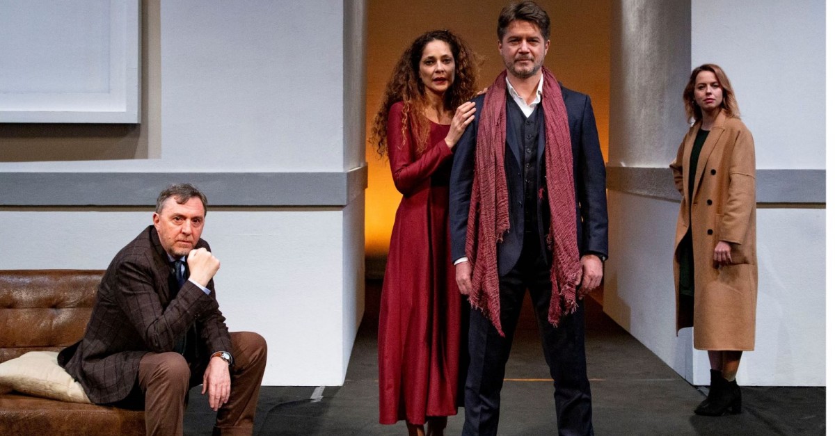 Ettore Bassi e Simona Cavallari al Teatro Duse 